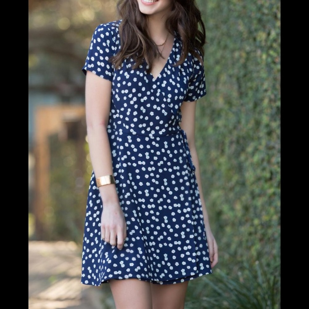 Navy Sasha Floral Wrap Dress | Francesca’s